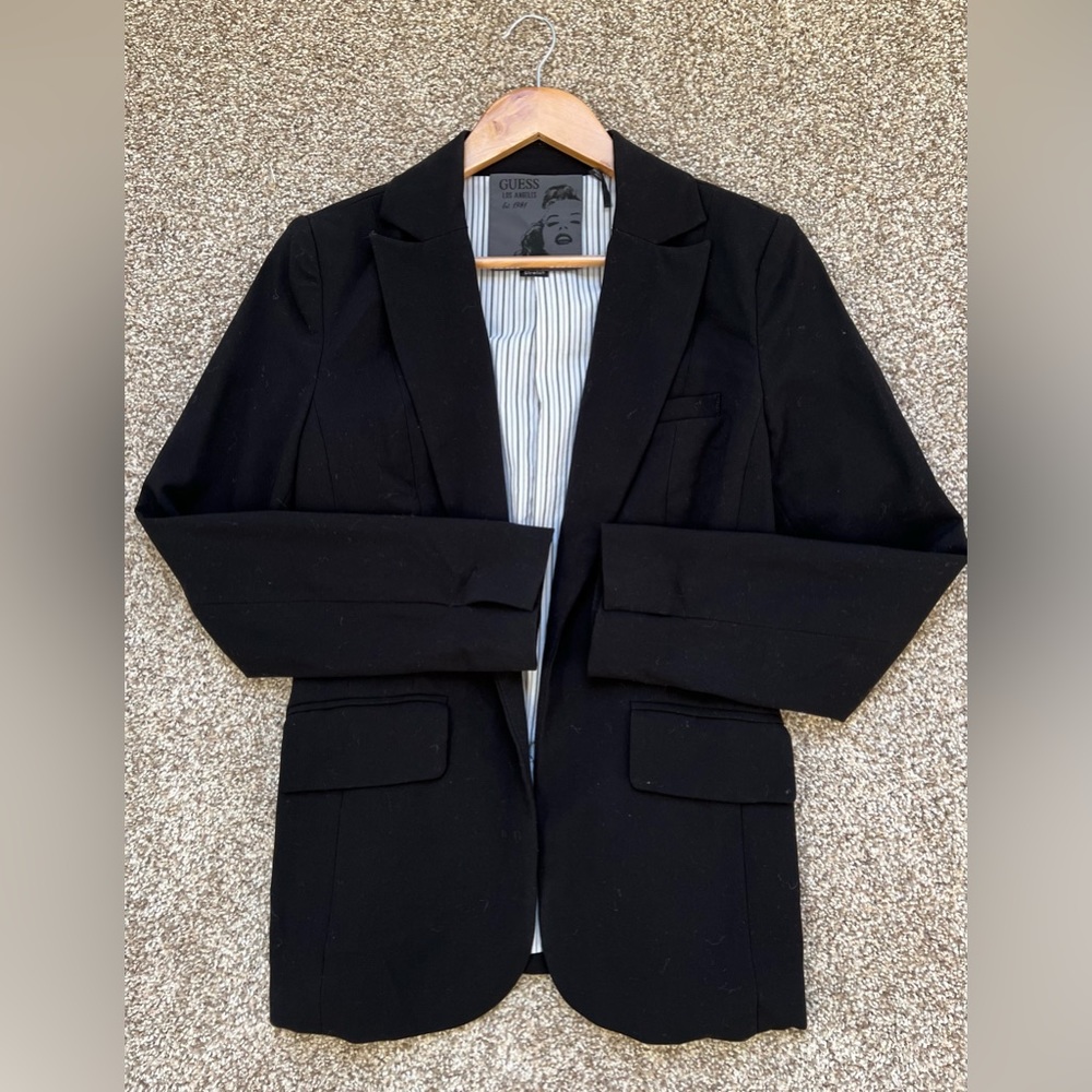 GUESS One-Button Stretch Crepe Blazer in black size S